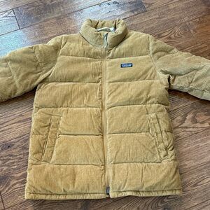Patagonia Women’s Cord Flannel Lined Jacket